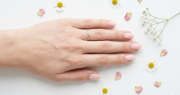 15 Cute Short Summer Nails That Look Classy & Easy
