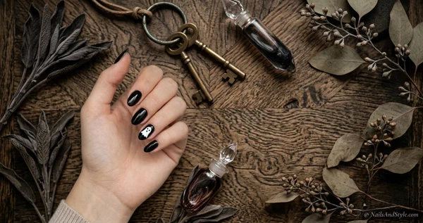 22 Easy Halloween Nails You Can Actually Do at Home (2026)