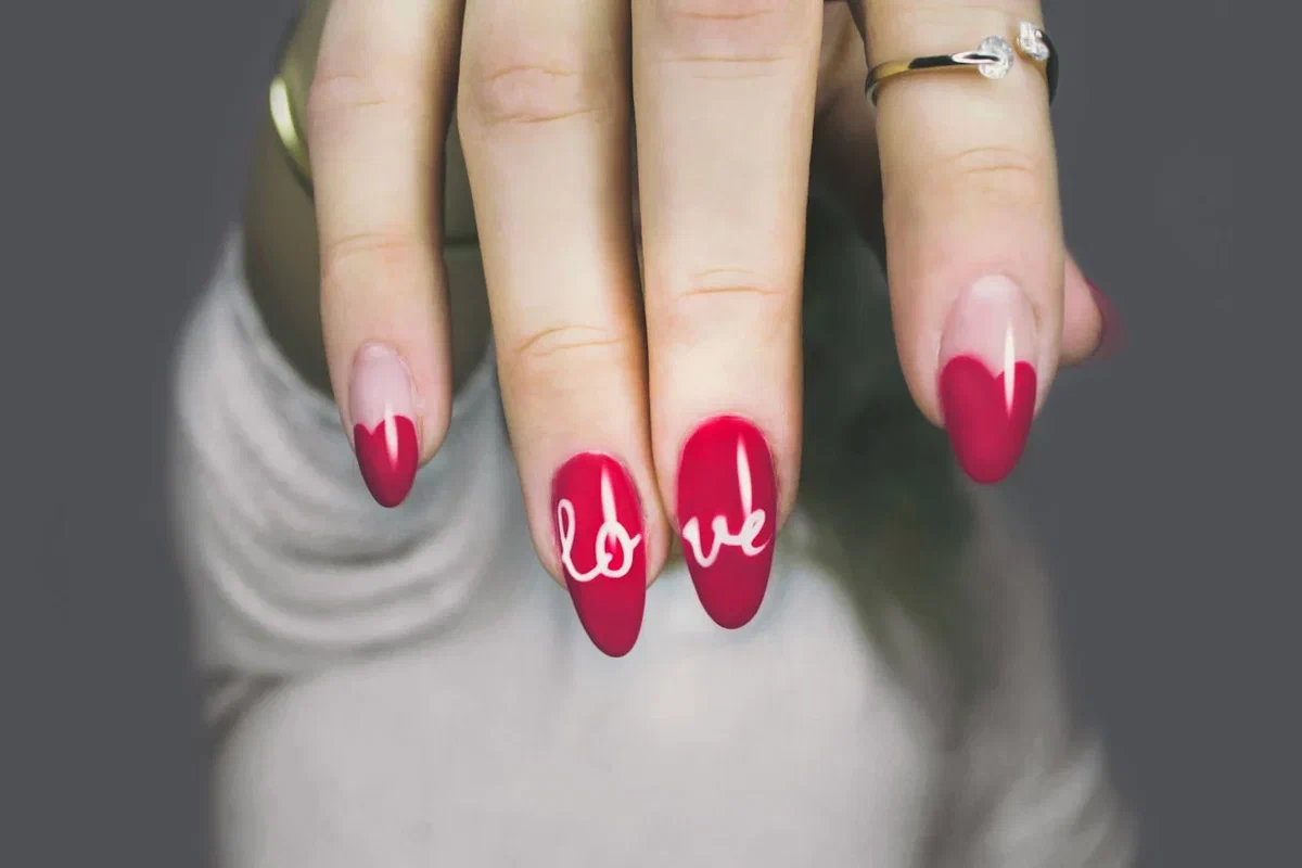 How to Do Gel Nails at Home: A Complete Beginner's Guide