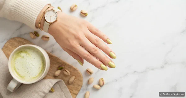 24 Pistachio Green Nail Ideas for a Fresh Summer Look