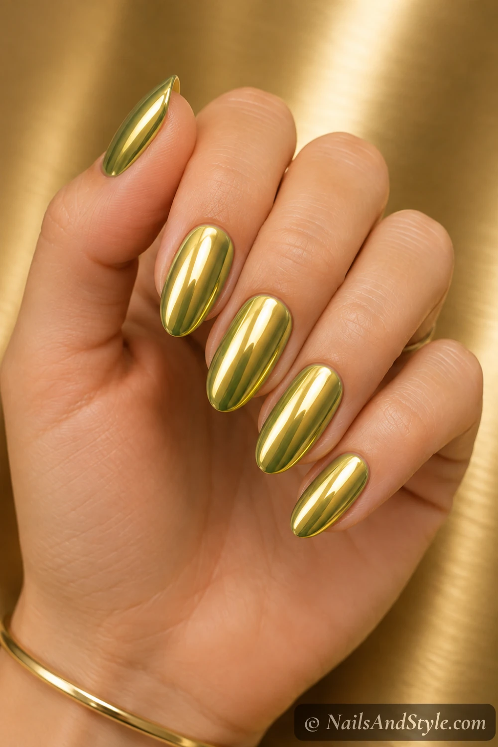 Golden Delicious chrome nails