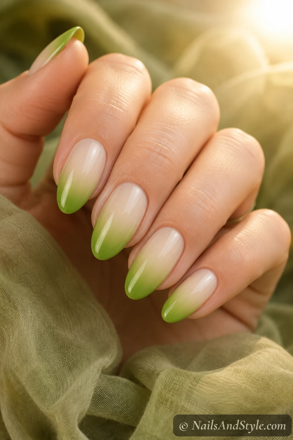 Green apple ombre nails