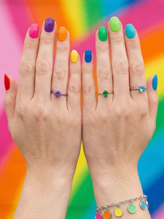 Colorful Spring Nails to Love Colorful Spring Nails to Love