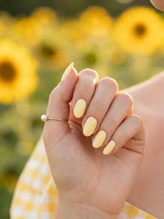 Short Summer Nails nail design idea