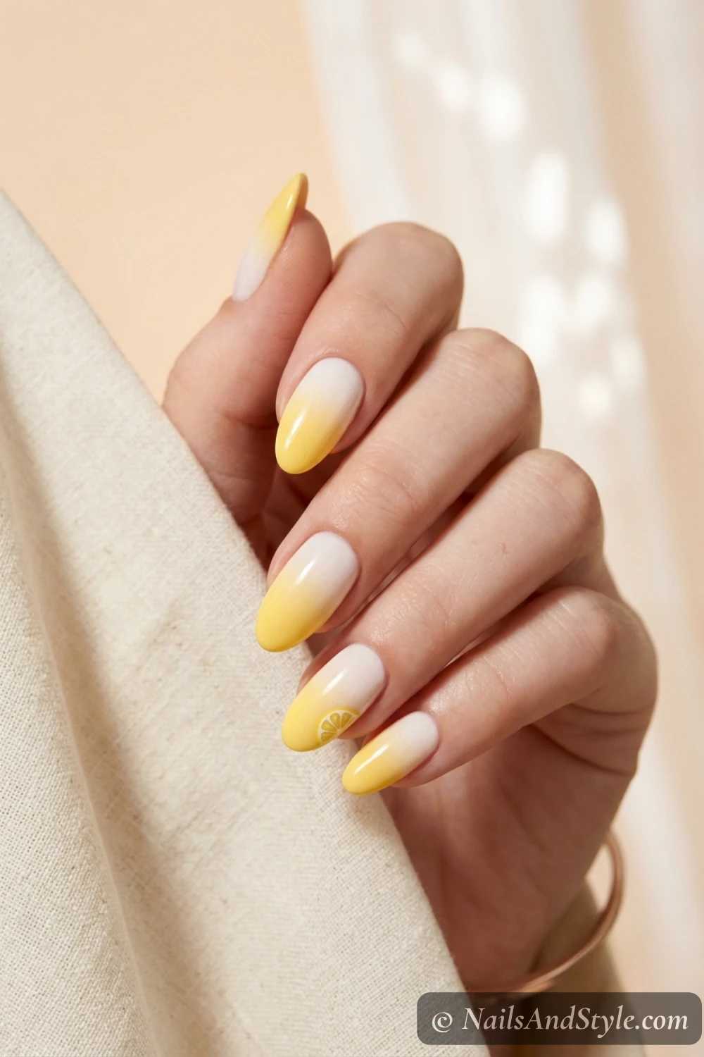 Lemon ombre nails