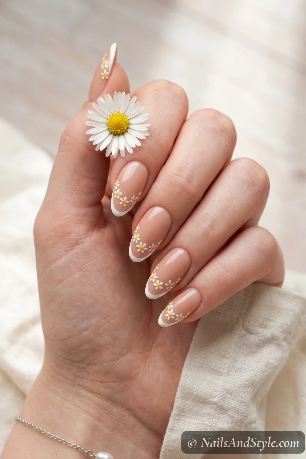 Daisy chain French tip nails
