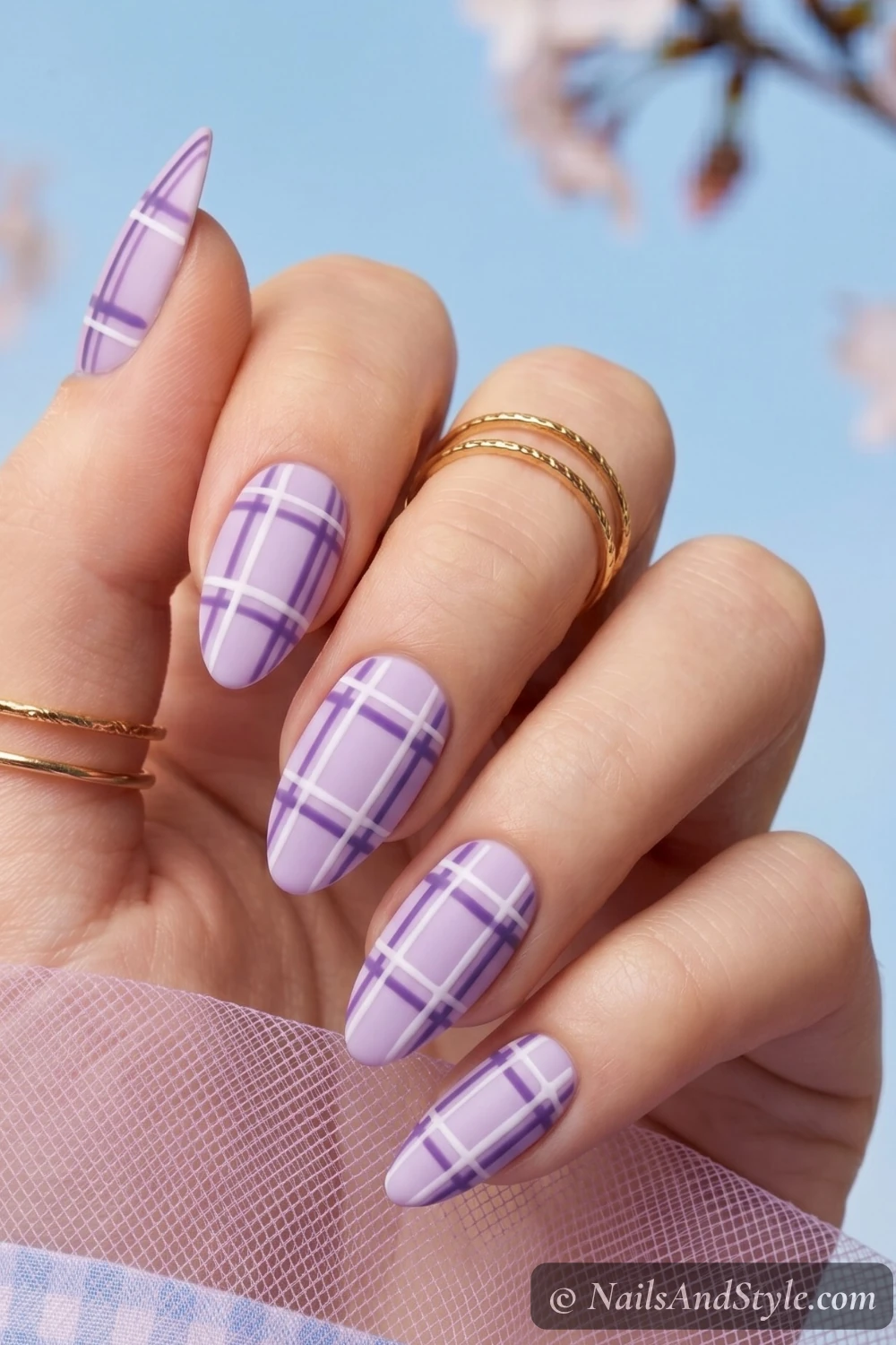 Matte lilac plaid nails