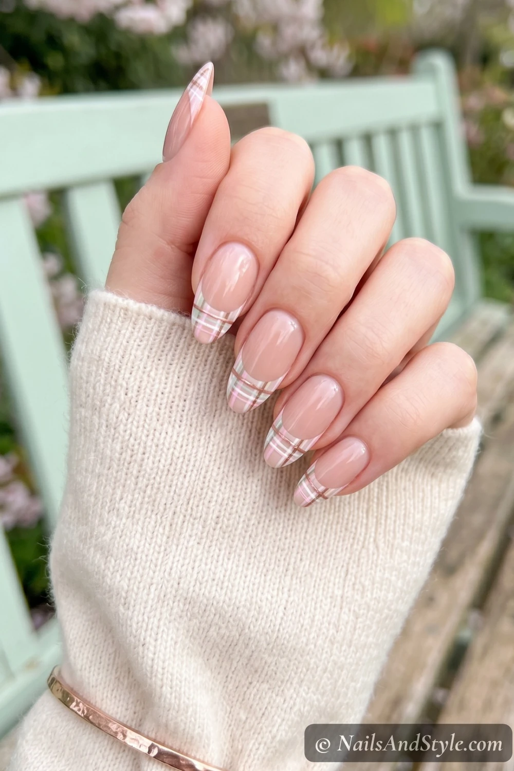 Plaid French tip nails