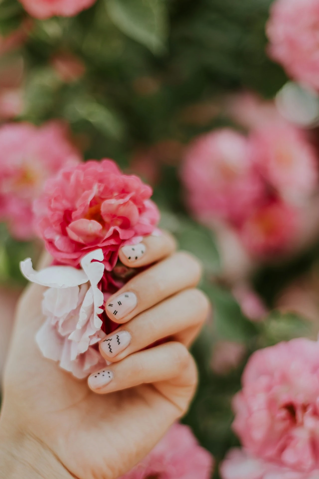 Textured 3D nails