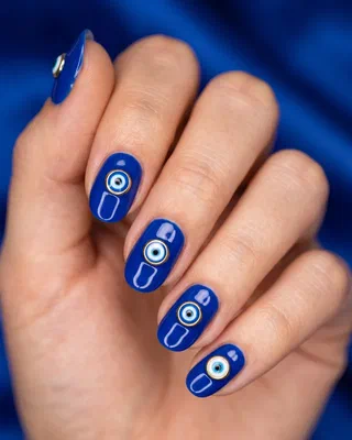 Witchy Halloween Nails nail design idea